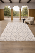 Tapis Panama Shaggy 08697A Gris et Crème – Contraste contemporain avec une texture douce et moelleuse