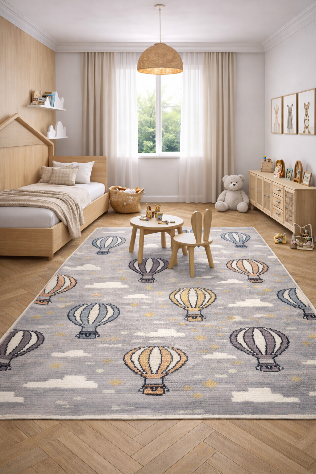 Dali 37 Kids Carpet – Whimsical Hot Air Balloon Design in Soft Grey