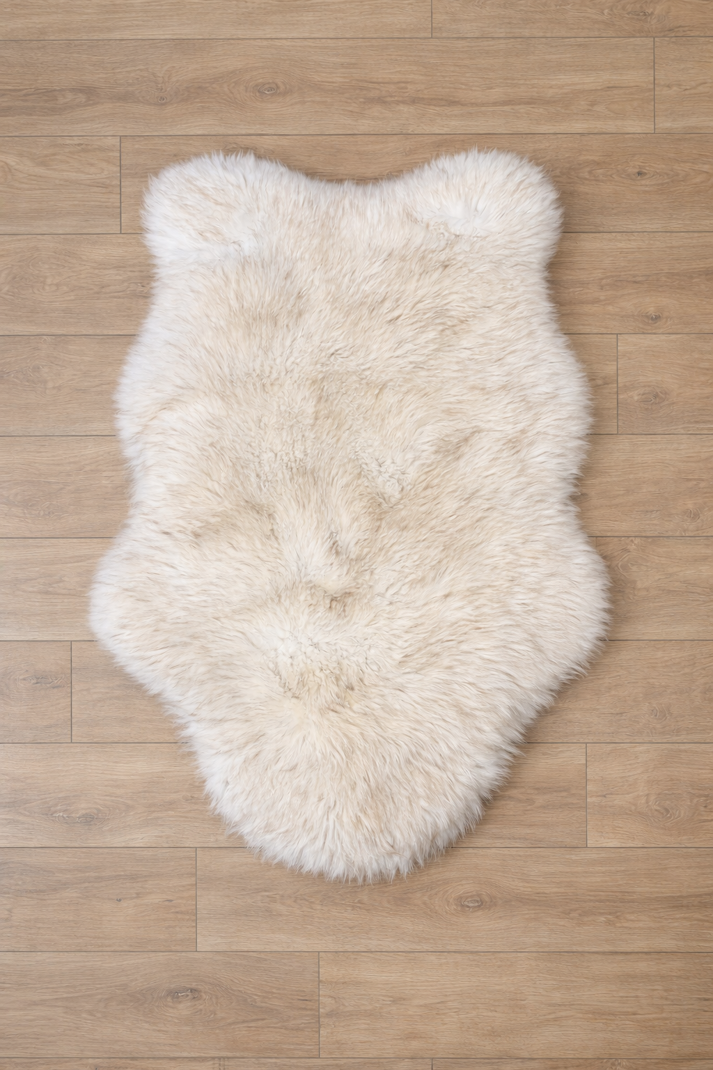 Wolf Faux Fur White & Brown Carpet – Ultra Soft Luxury Sheepskin Style Rug