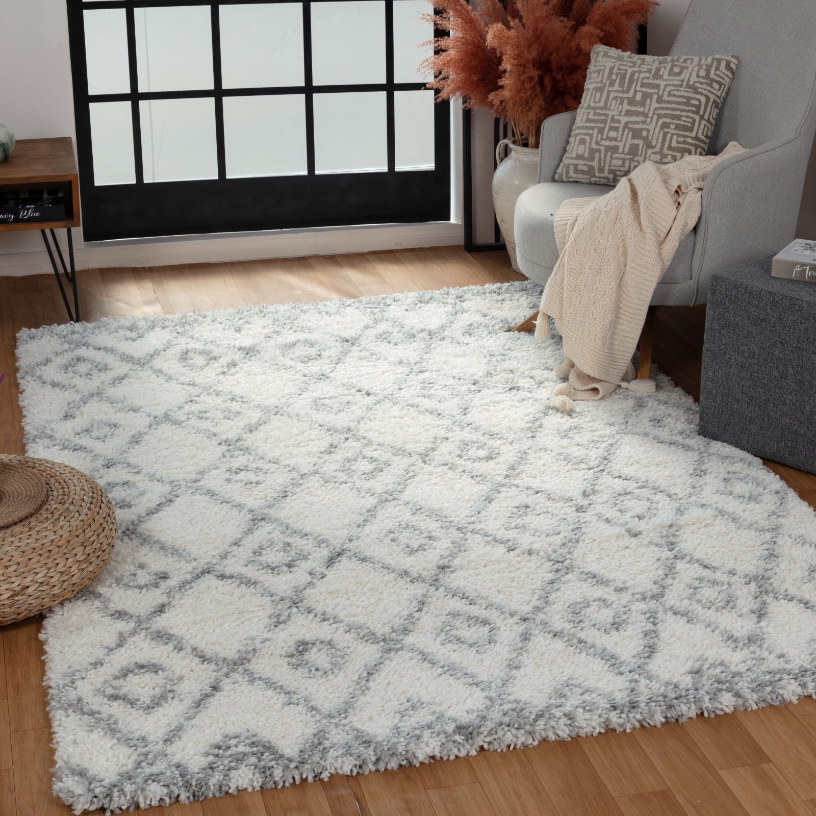 Panama Shaggy 08697A Grey & Cream Carpet – Contemporary Contrast with Soft Shaggy Texture