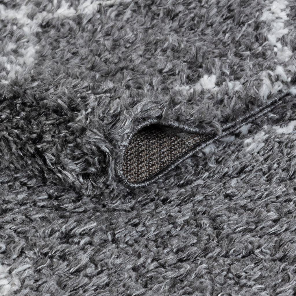 Panama Shaggy 08687A Cream & Anthracite Carpet – Bold Elegance with Plush Texture