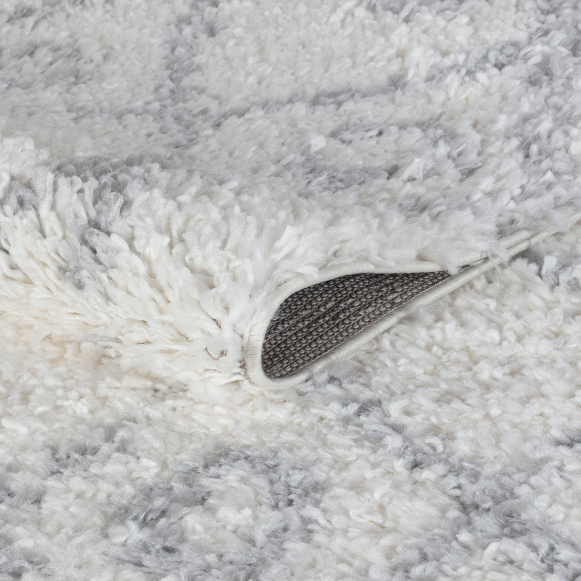 Panama Shaggy 08697A Grey & Cream Carpet – Contemporary Contrast with Soft Shaggy Texture