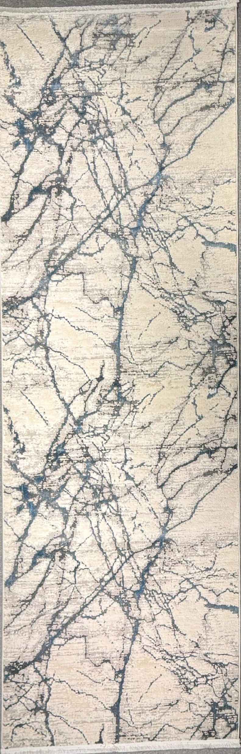 Marble 88 “Vein Flow” Grey-Blue Hallway Runner Rug – Modern Marble Elegance